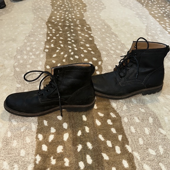 Men’s leather boots - Picture 1 of 5
